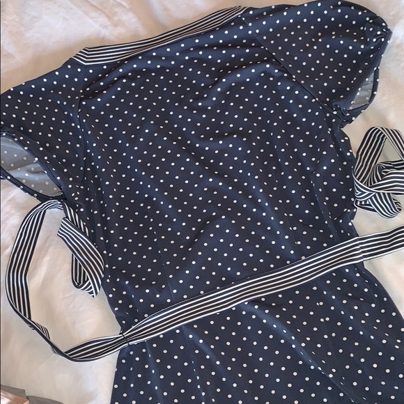 Classy Blue and White Polka Dot Top - Picture 2 of 2